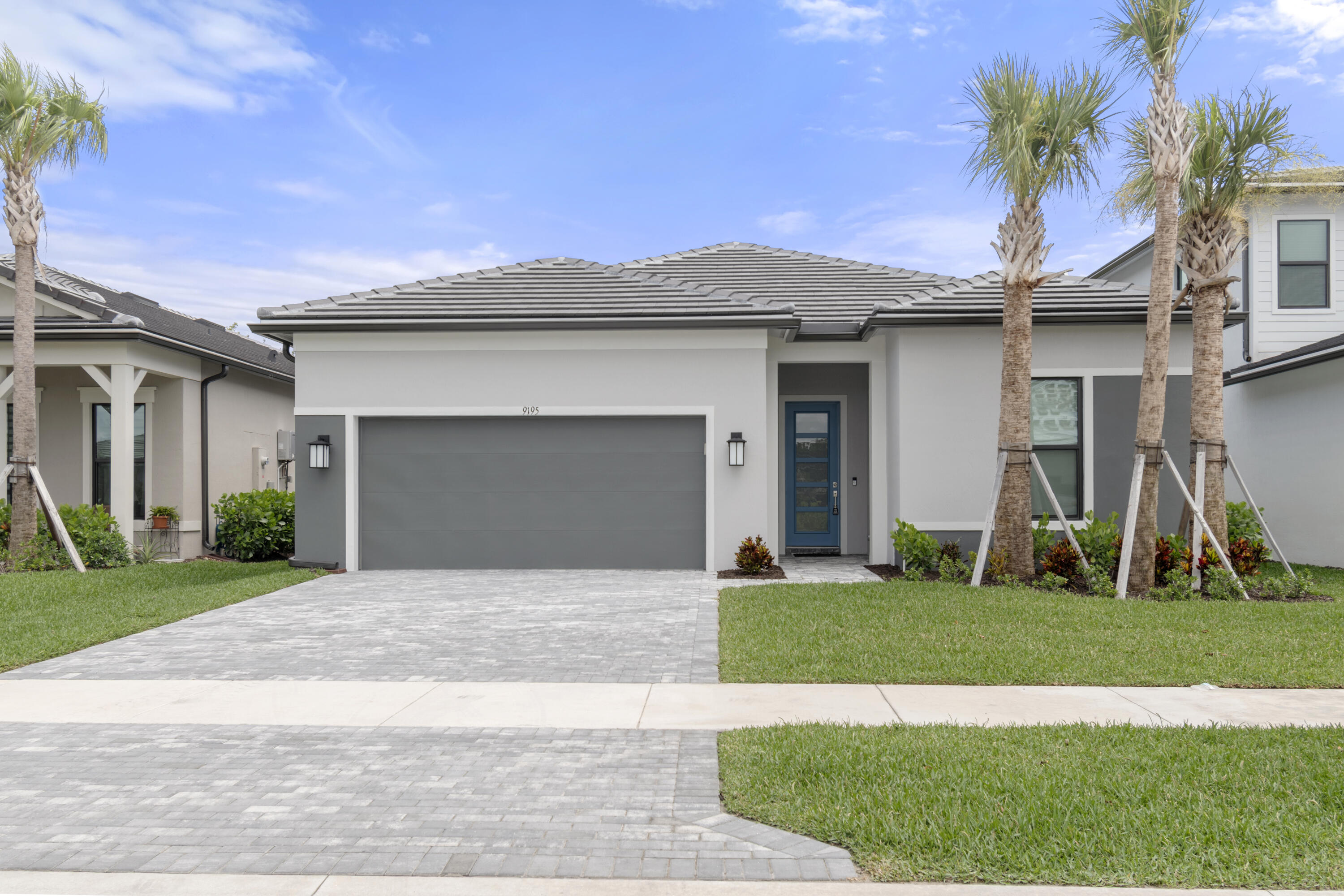 3BR – SingleFamilyResidence at 9195 Cape Honey Bee Lane #Prestige 19