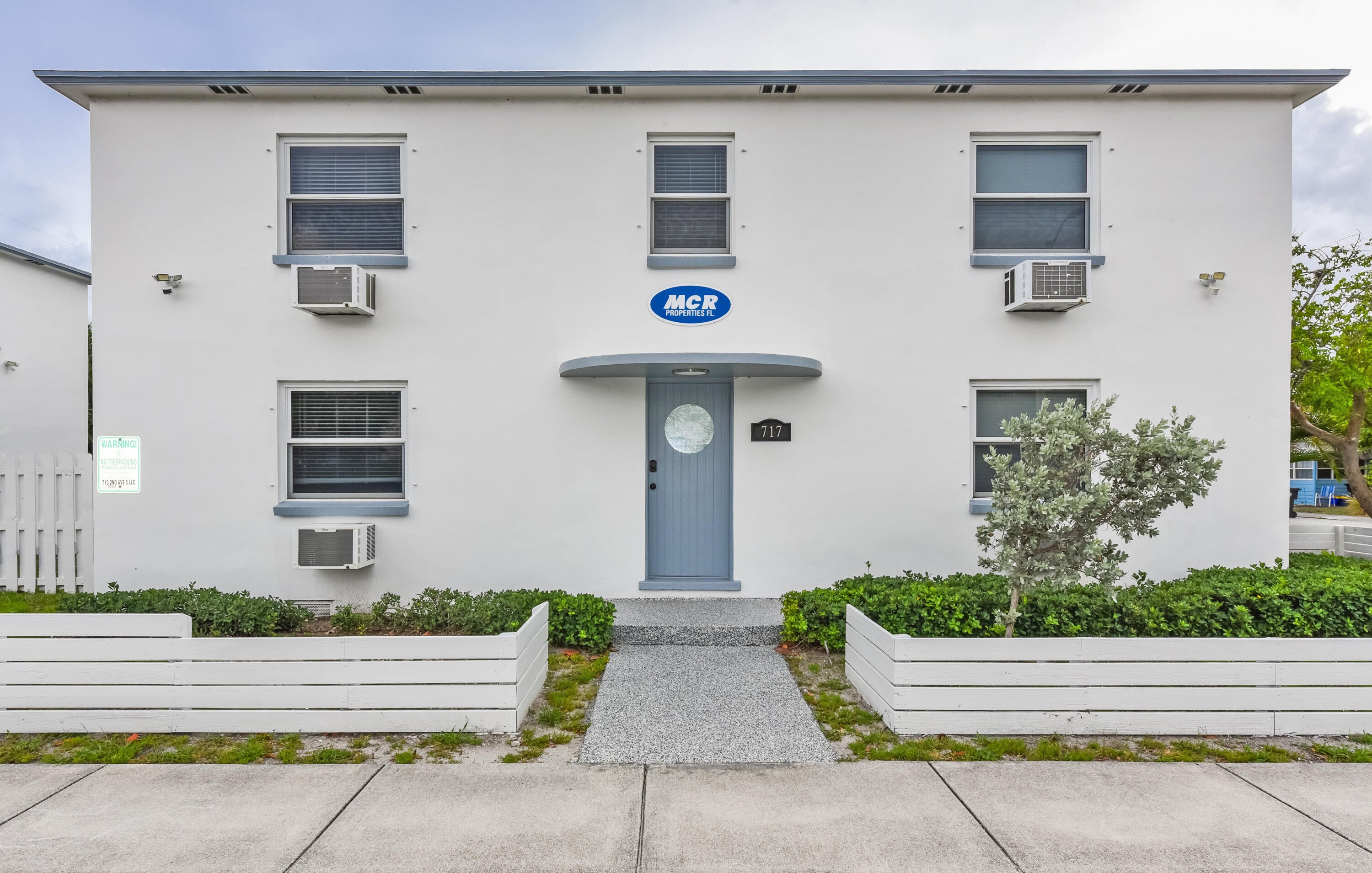 1BR – Apartment at 717 2nd Ave S #5