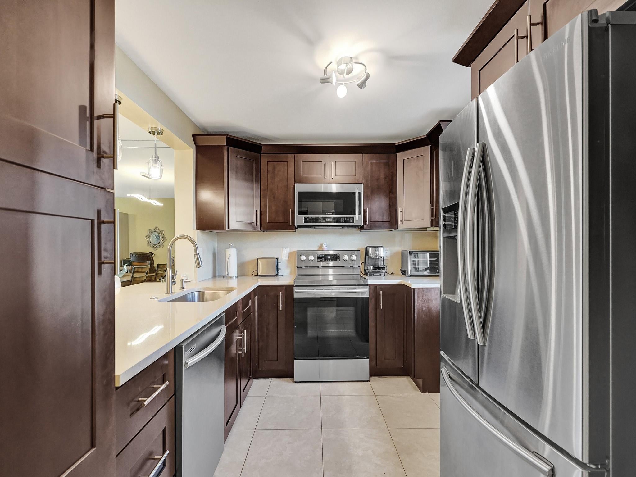 2BR – Condominium at 401 SE 3rd Street #107