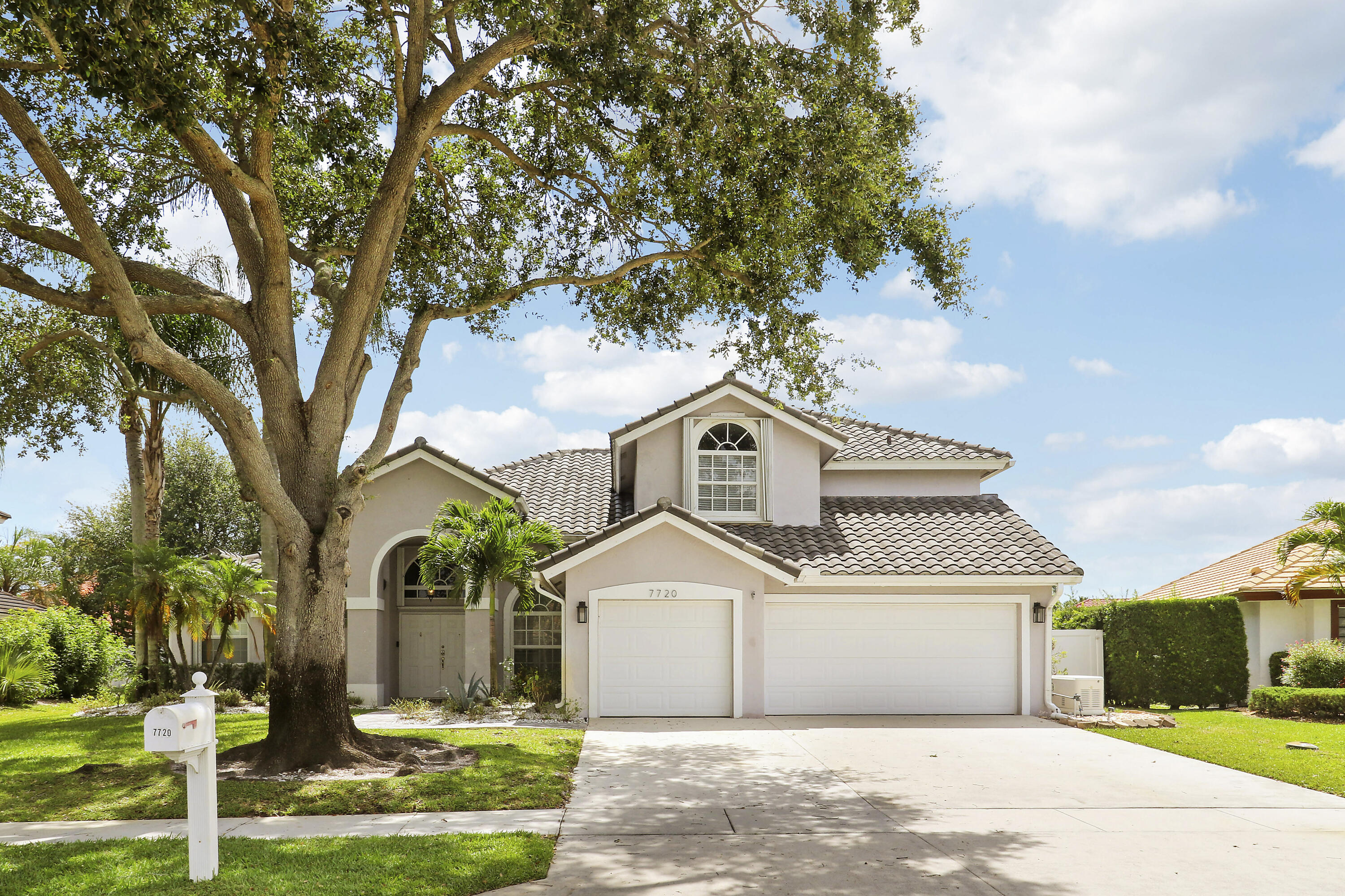 4BR – SingleFamilyResidence at 7720 Forestay Drive