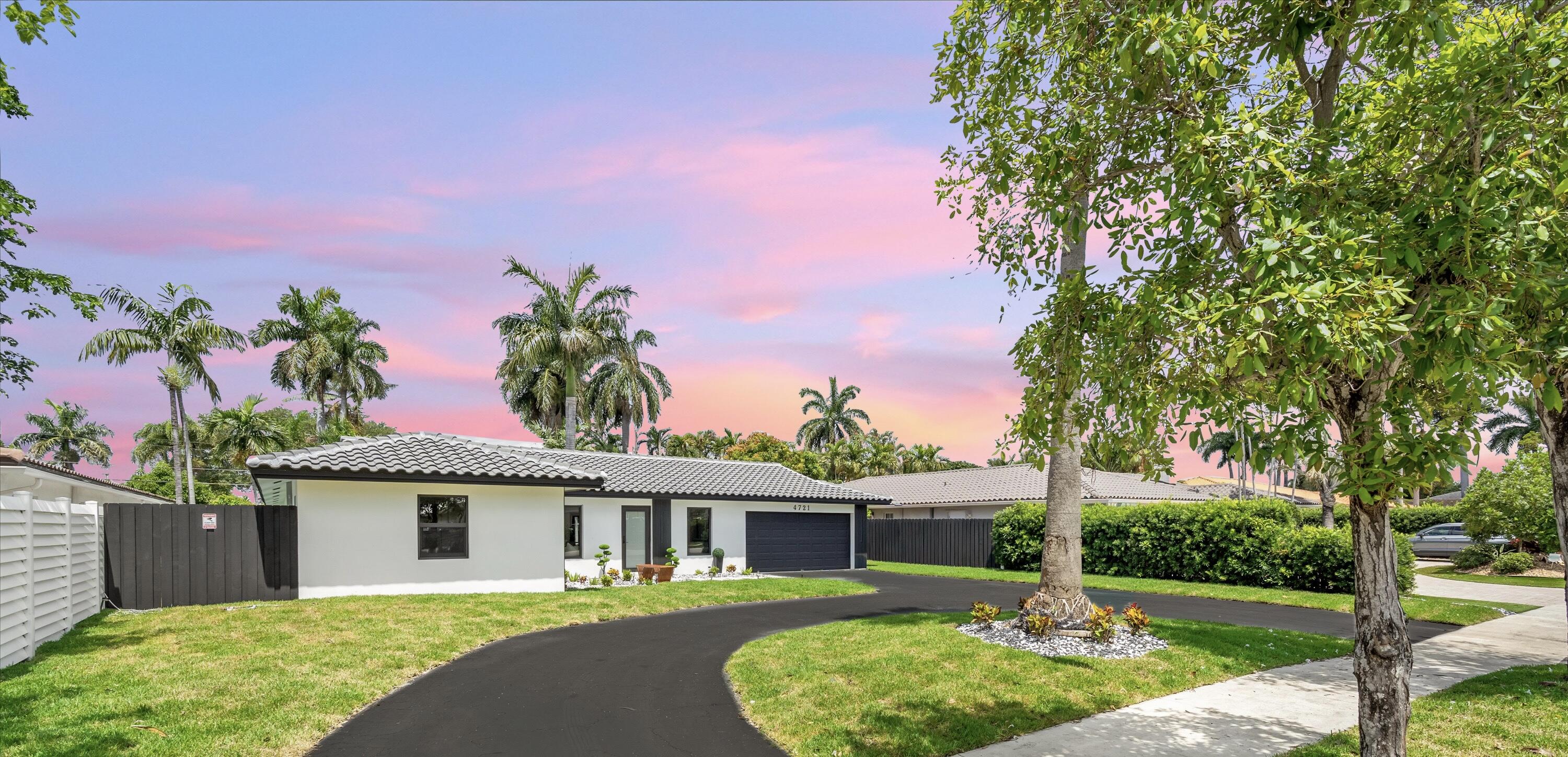 3BR – SingleFamilyResidence at 4721 Bayview Drive