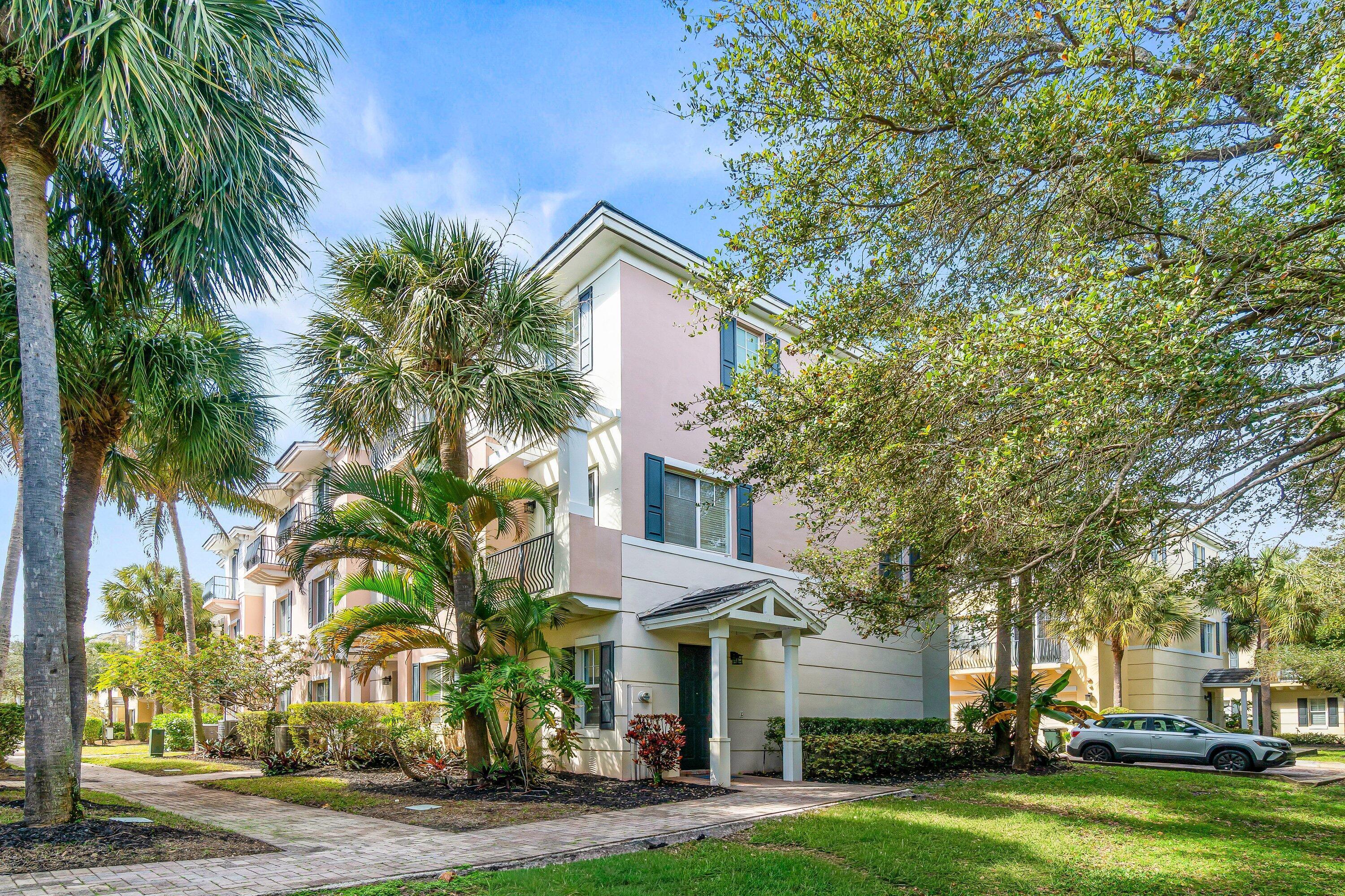 3BR – Townhouse at 3830 NW 5th Terrace