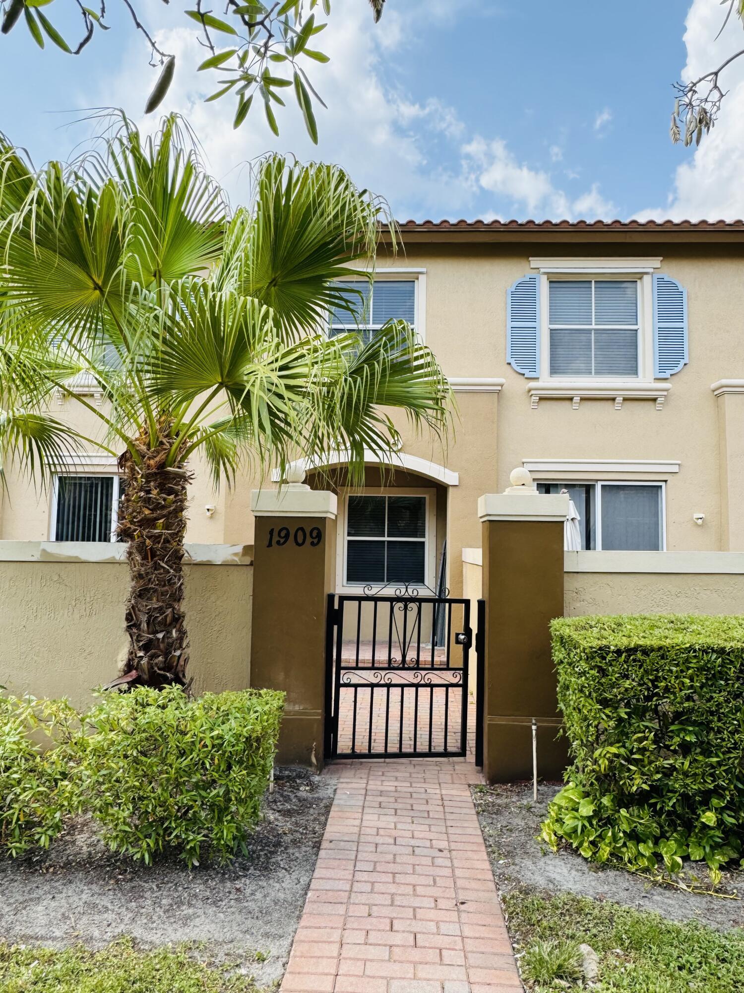 2BR – Townhouse at 6550 Morgan Hill Trail #1909