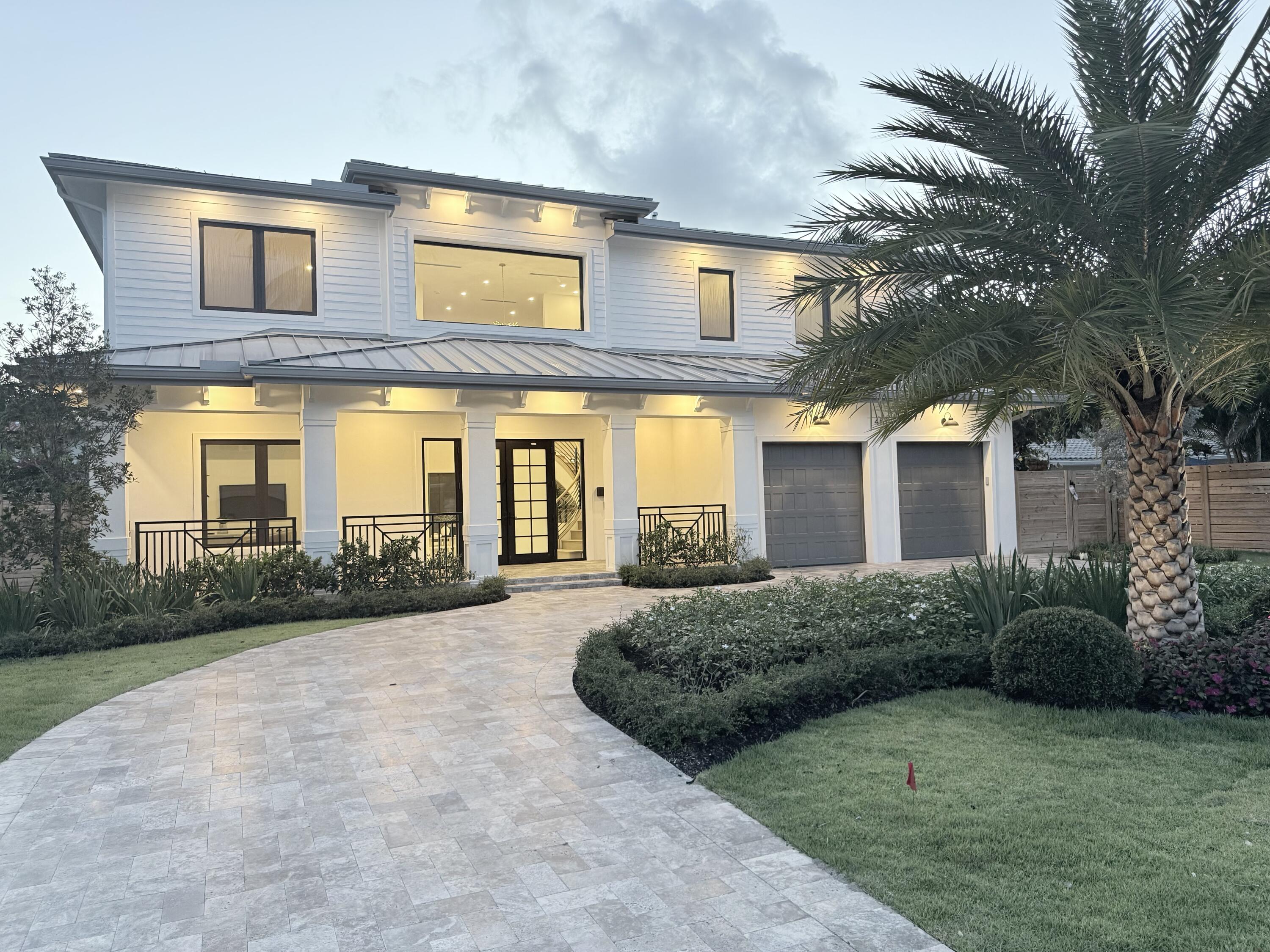 5BR – SingleFamilyResidence at 451 NW 7th Avenue