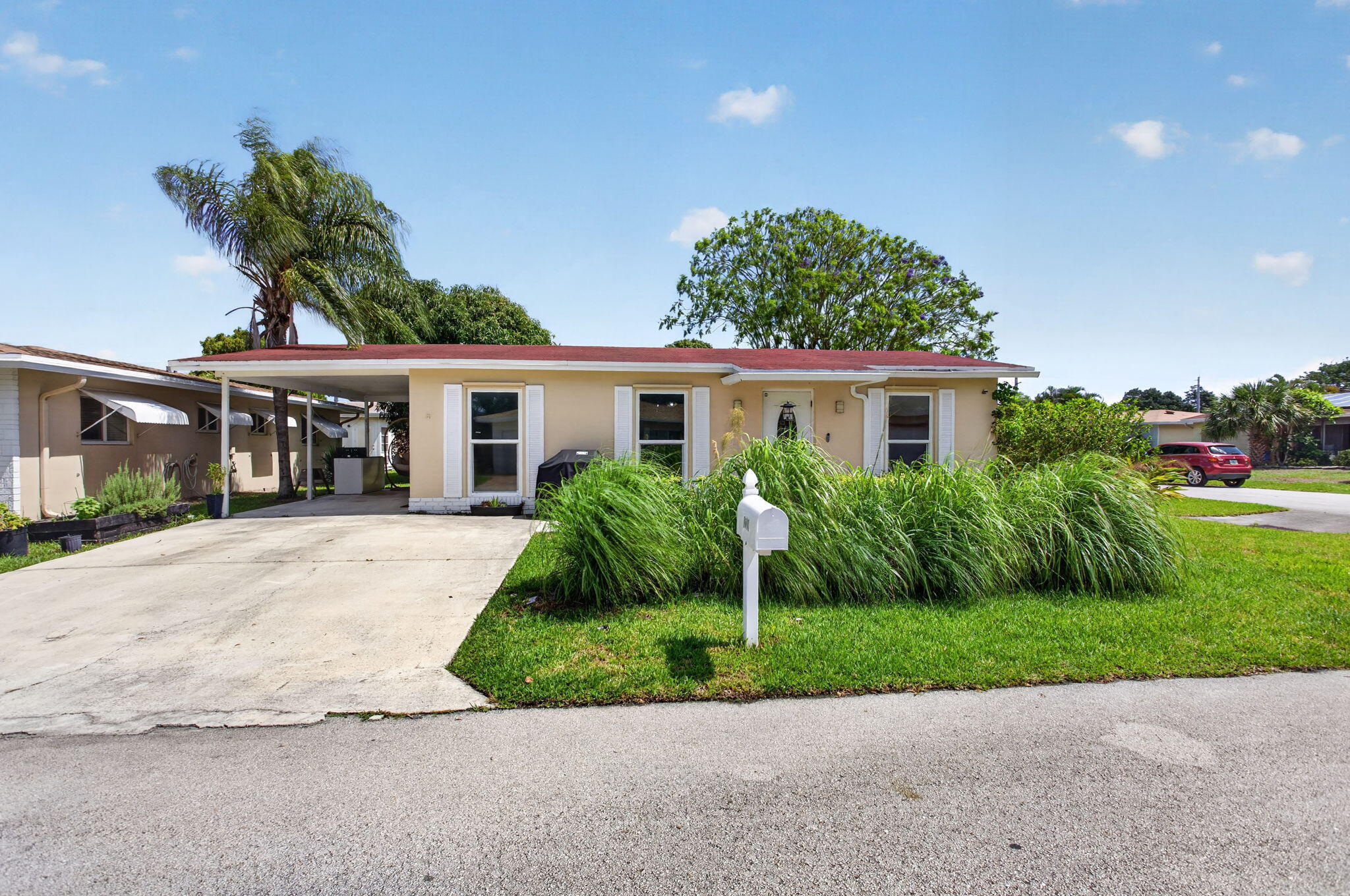 3BR – SingleFamilyResidence at 1601 NW 48th Place