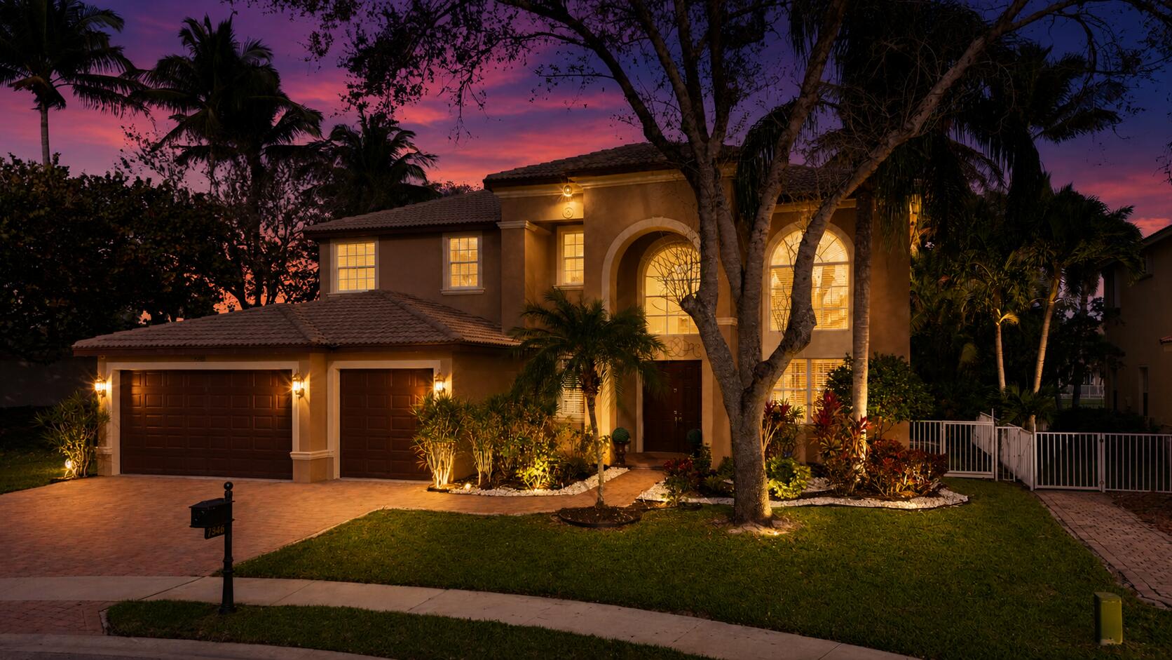 5BR – SingleFamilyResidence at 7346 Denicola Lane