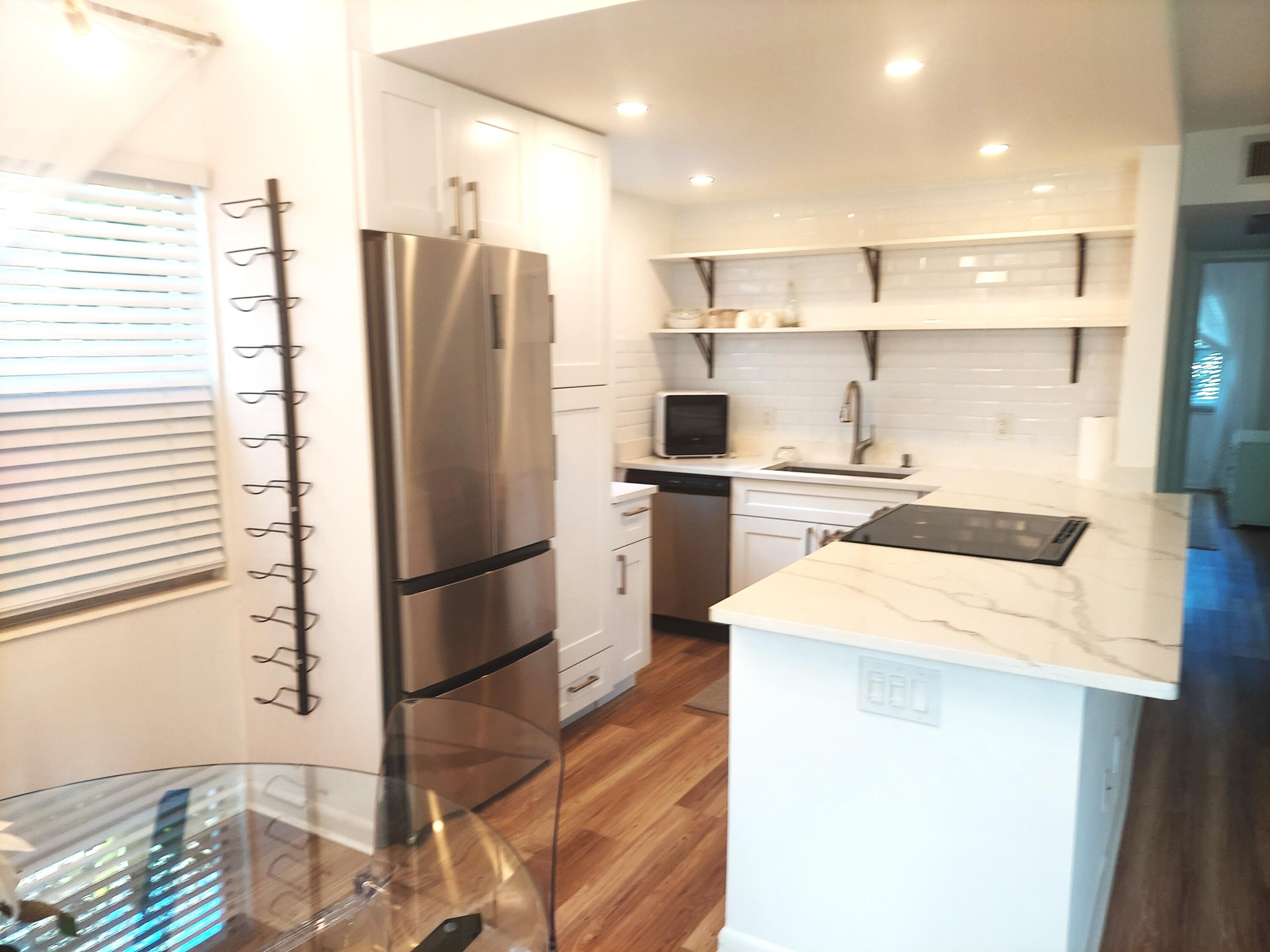 2BR – Condominium at 193 Newport L Court #193