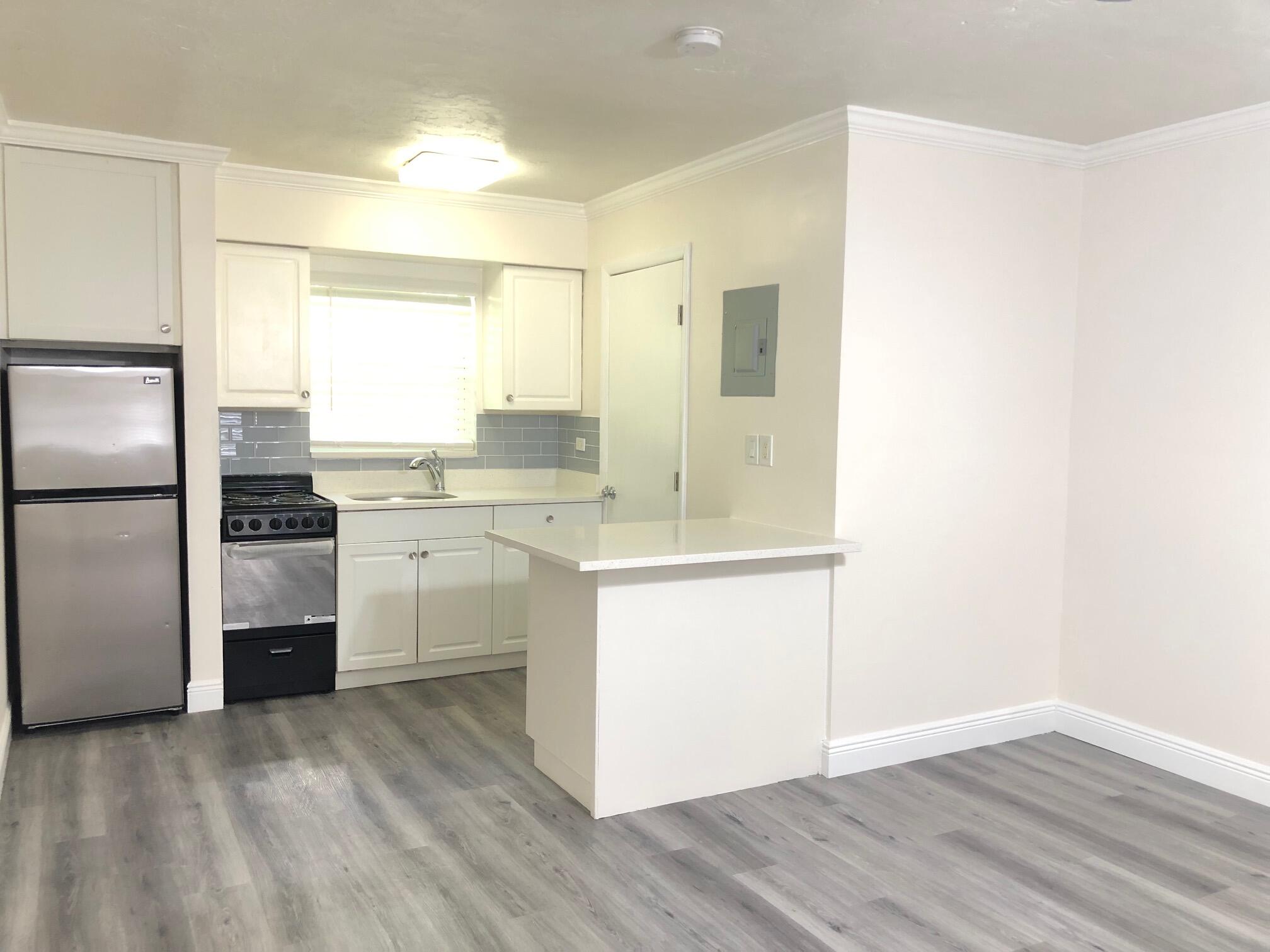 1BR – Apartment at 3205 NE 9th Street #2