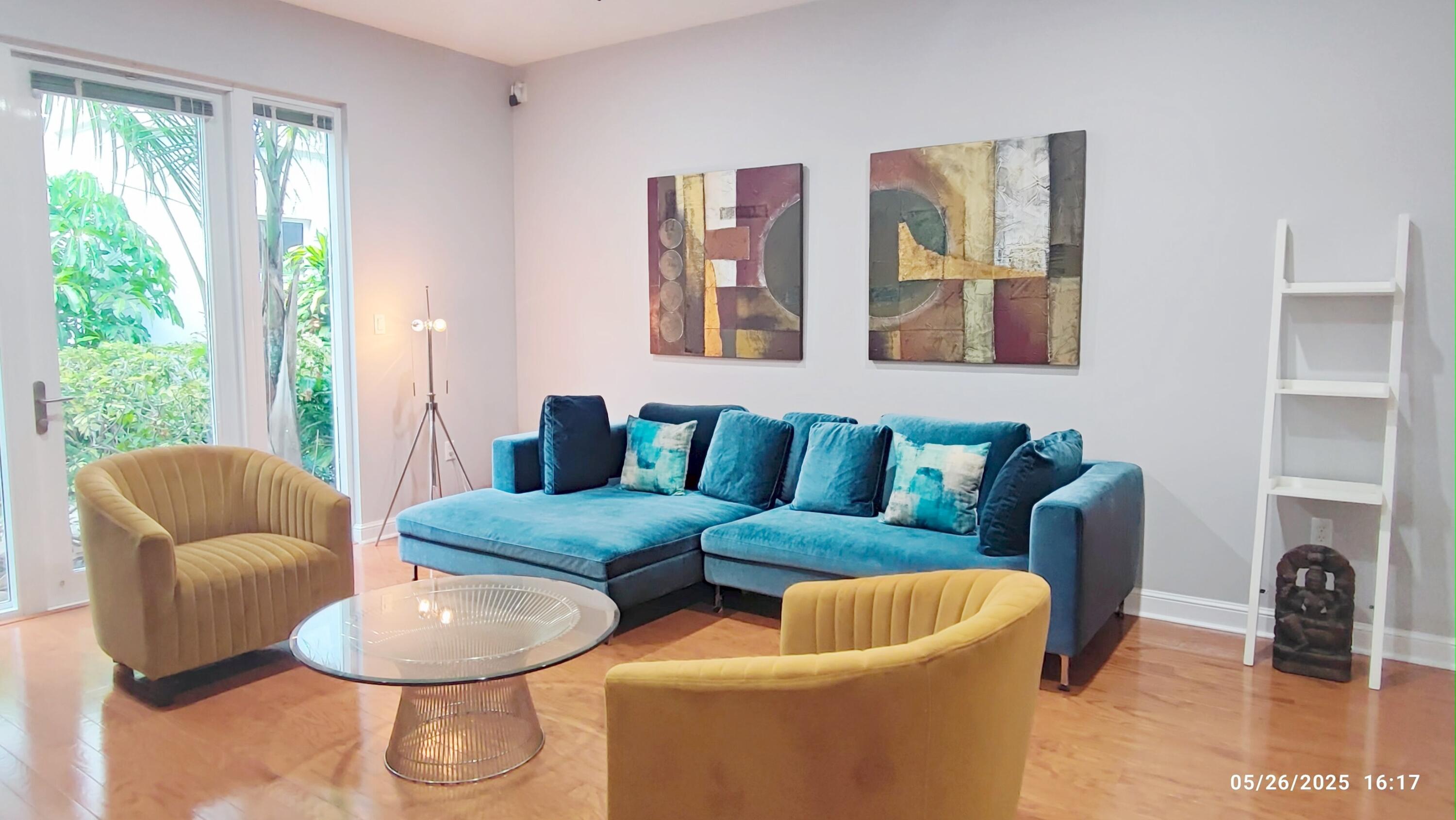 4BR – Townhouse at 835 NE 16th Terrace #835