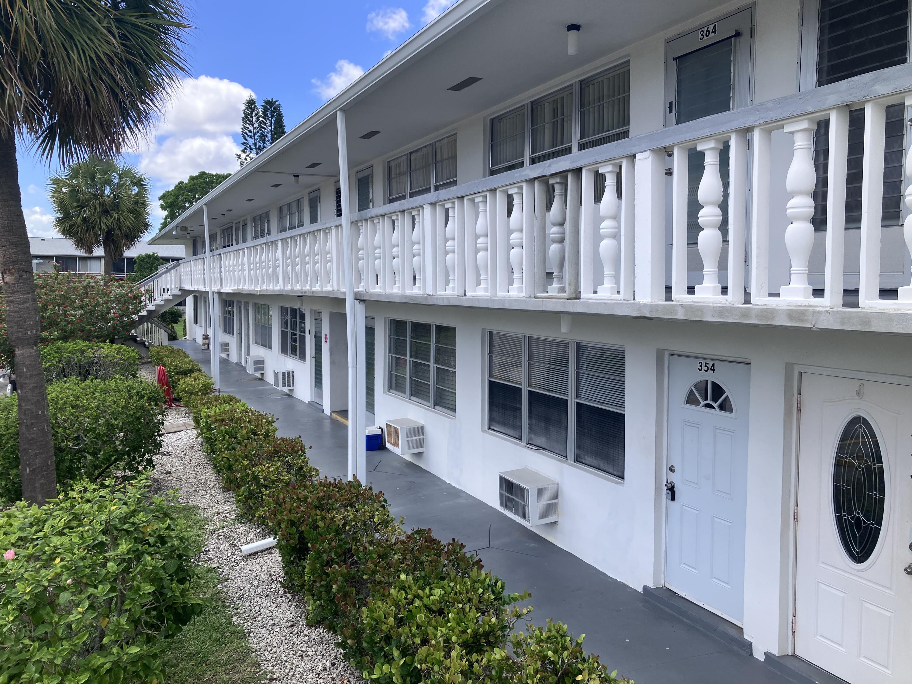 1BR – Condominium at 364 Northampton Road