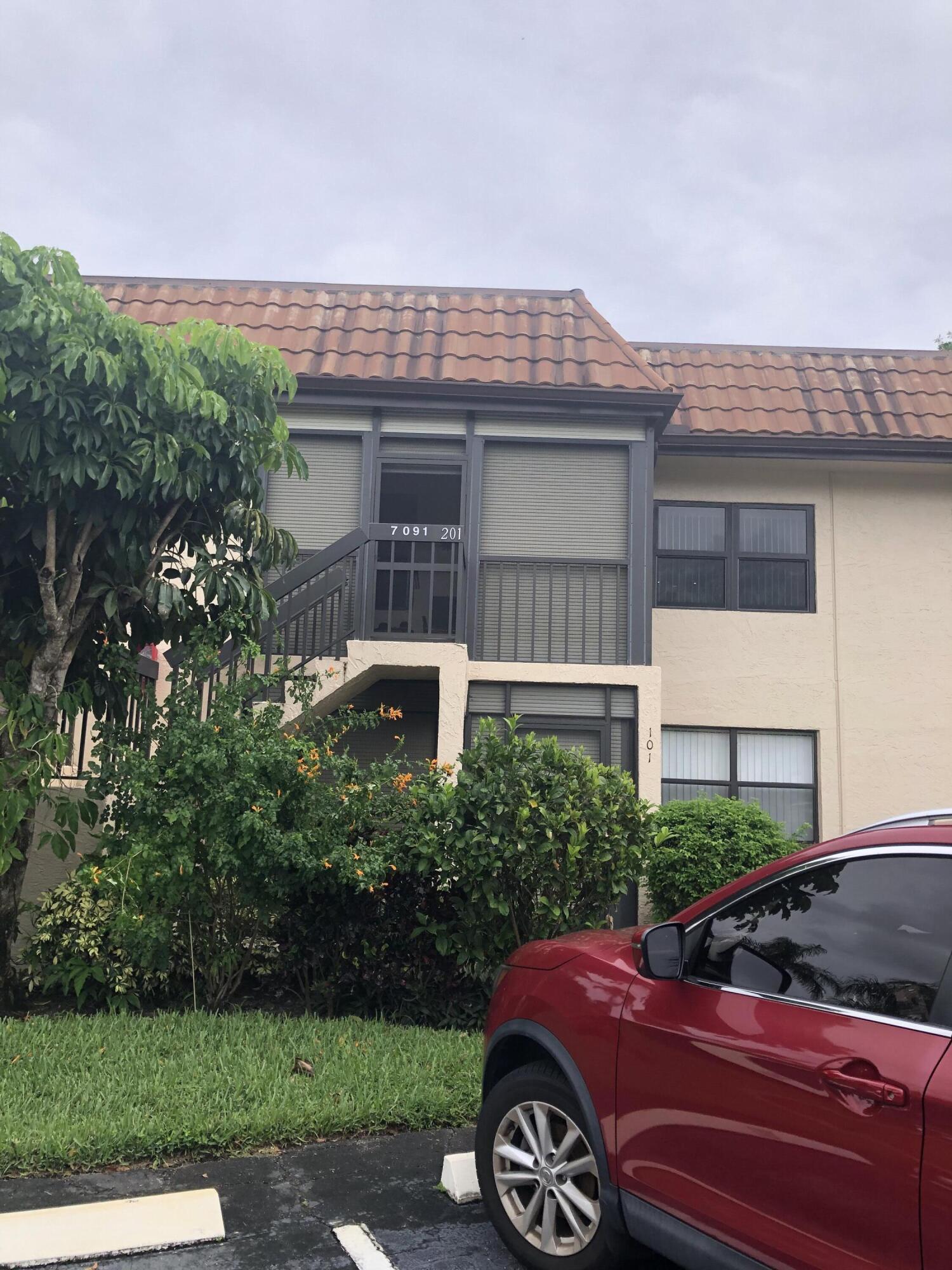 2BR – Condominium at 7091 Golf Colony Court #201