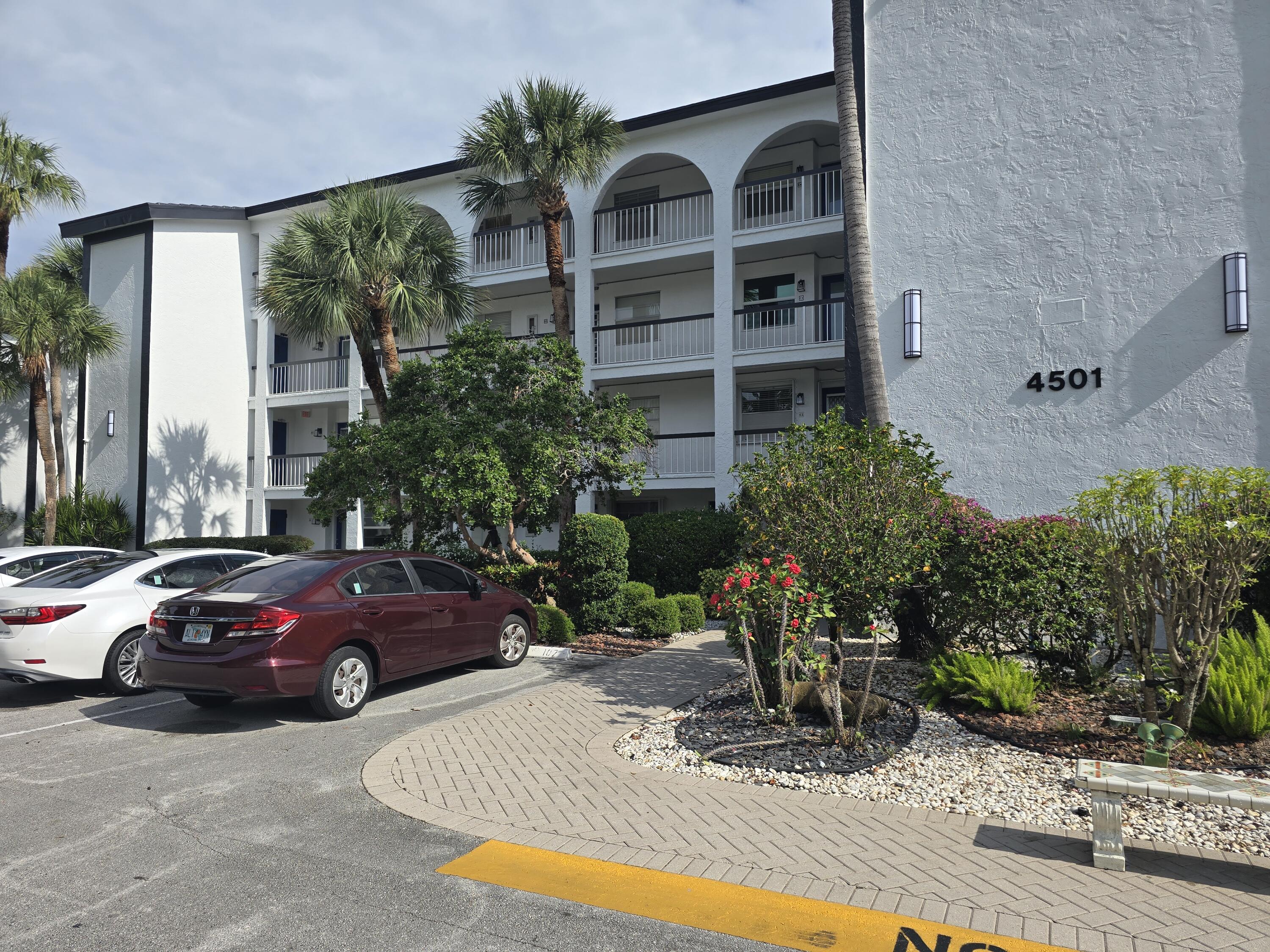 1BR – SingleFamilyResidence at 4501 Martinique C1 Way #C1