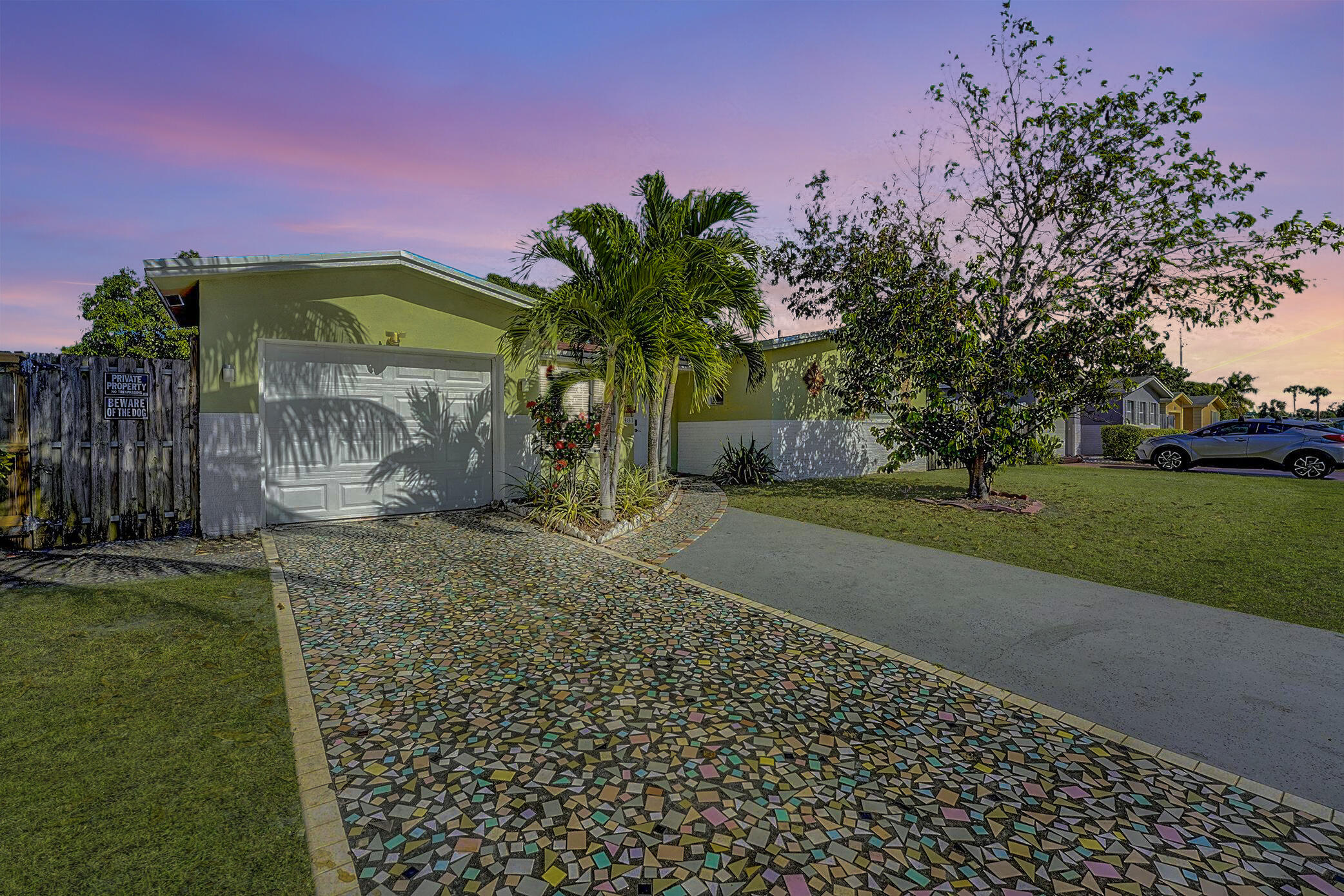 3BR – SingleFamilyResidence at 6481 Kimberly Boulevard
