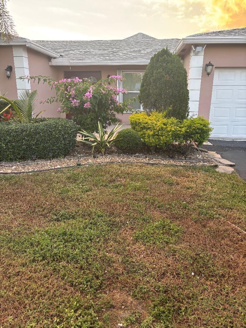 4BR – SingleFamilyResidence at 8109 NW 74th Terrace