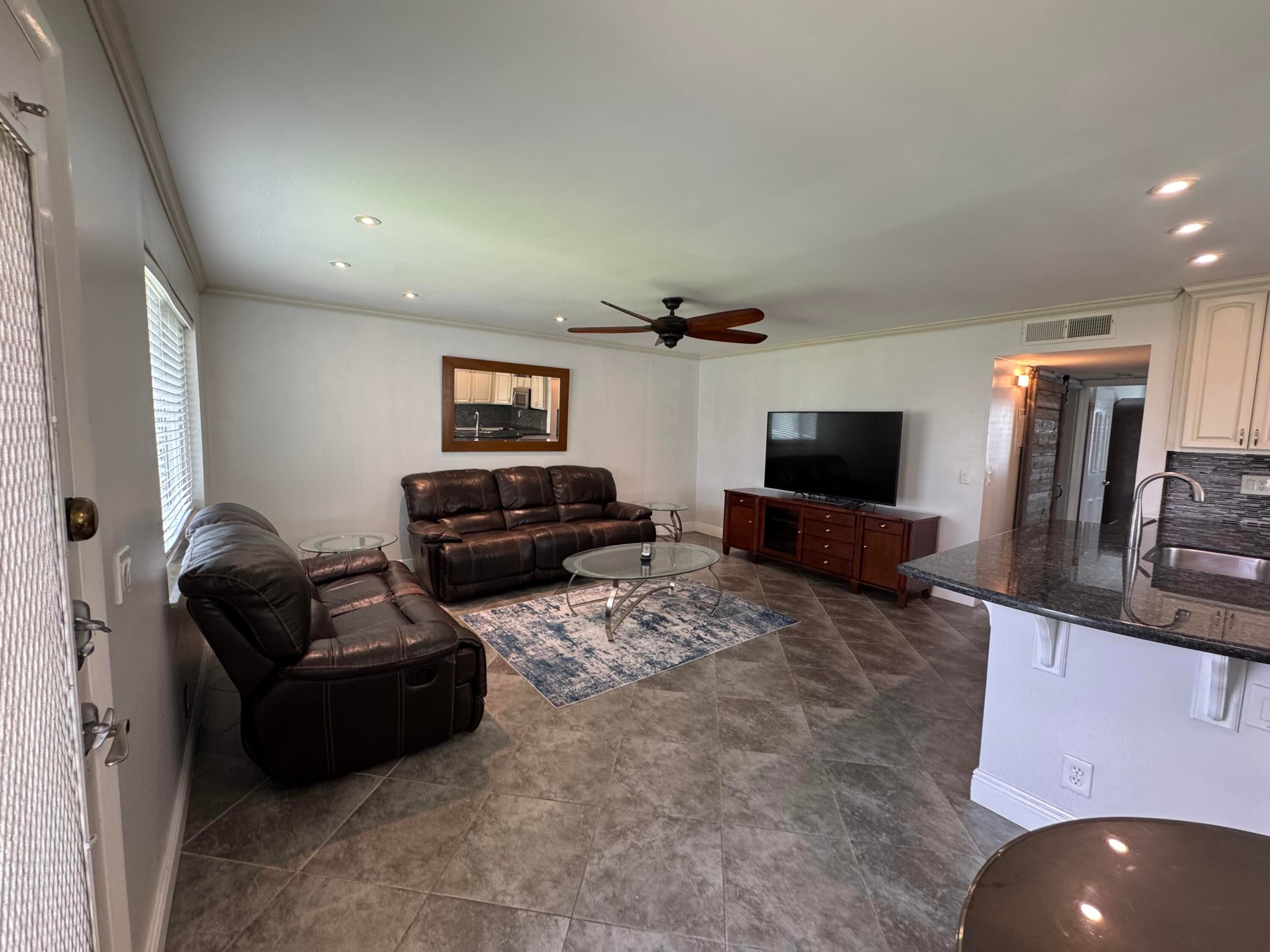 2BR – Condominium at 510 Flanders K
